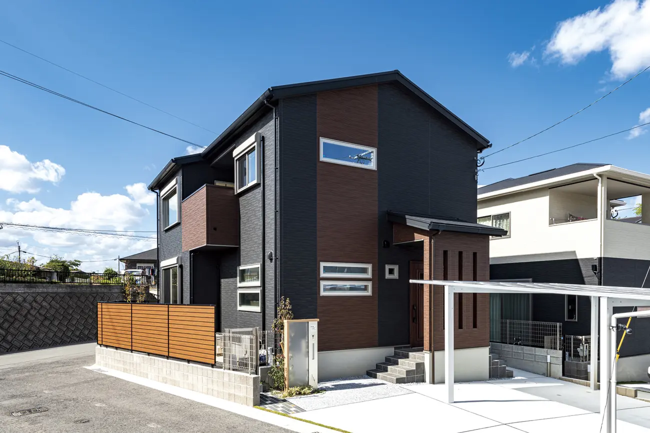 お客様も家族も癒されるリラクゼーションサロン併用住宅