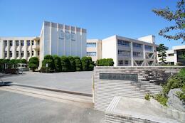岡垣東中学校